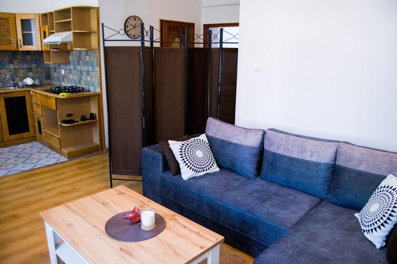 Color 24 Apartament V Apartment สตาโลวา โวลา ภายนอก รูปภาพ