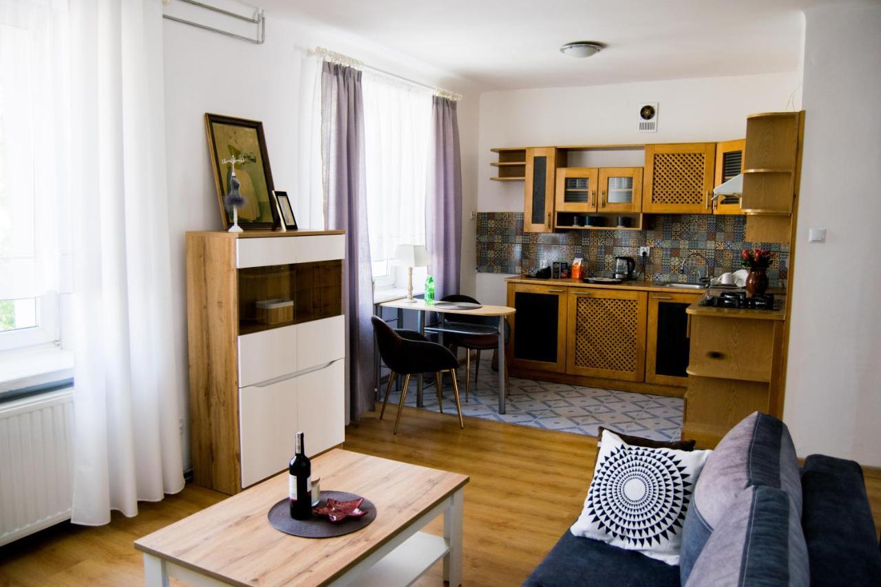 Color 24 Apartament V Apartment สตาโลวา โวลา ภายนอก รูปภาพ